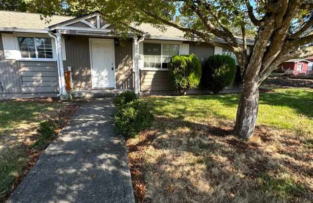 Cozy 2 Bedroom Unit in Lakewood - 8311 Lake Street Southwest, Lakewood, WA 98498