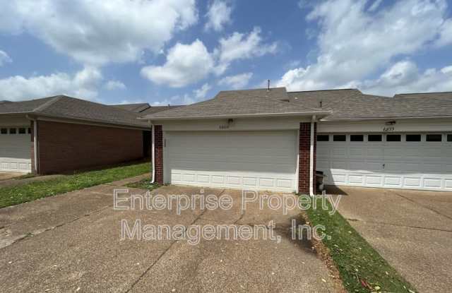 6869 Century Oaks Dr Gallery 2