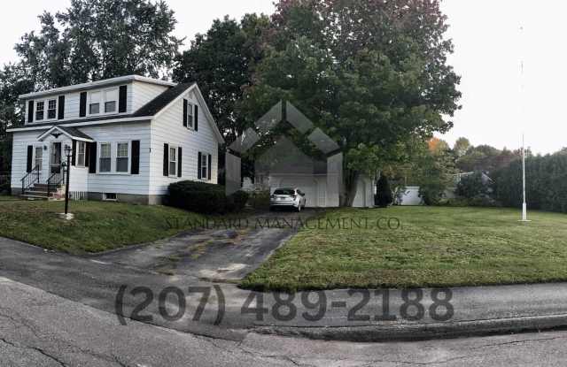 SINGLE FAMILY HOME @ AUGUSTA, ME photos photos SINGLE FAMILY HOME @ AUGUSTA, ME photos photos