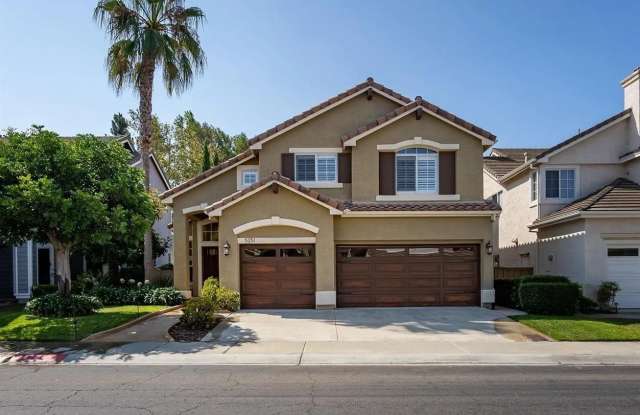 5251 Caminito Exquisito photos photos 5251 Caminito Exquisito photos photos