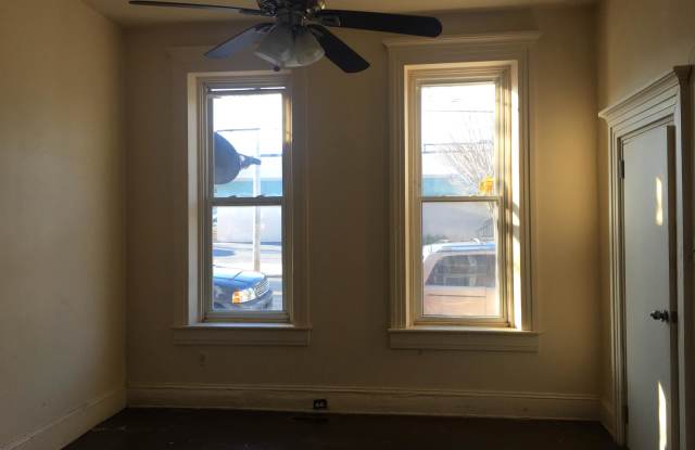 909 Chestnut Street - 1 Gallery 2