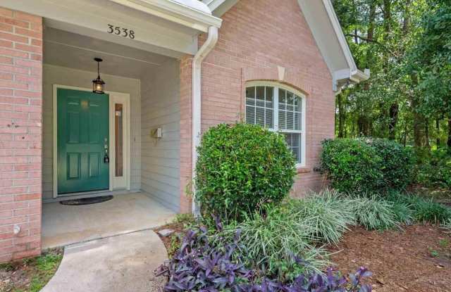 3538 Killarney Plaza Drive Gallery 2