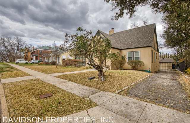 108 W Ridgewood Ct Gallery 3