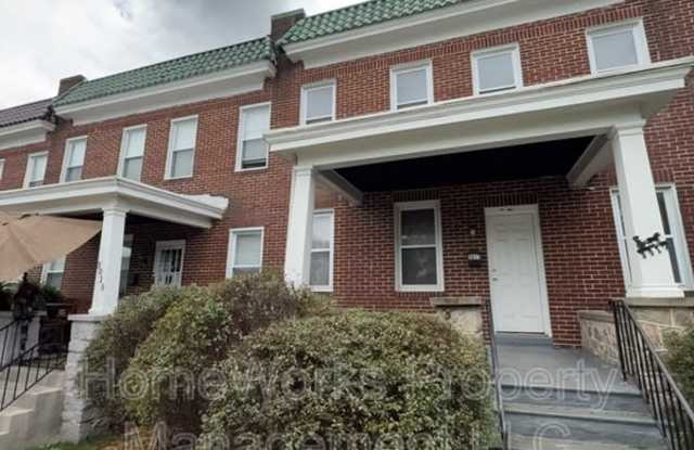 3017 POPLAR TERR photos photos