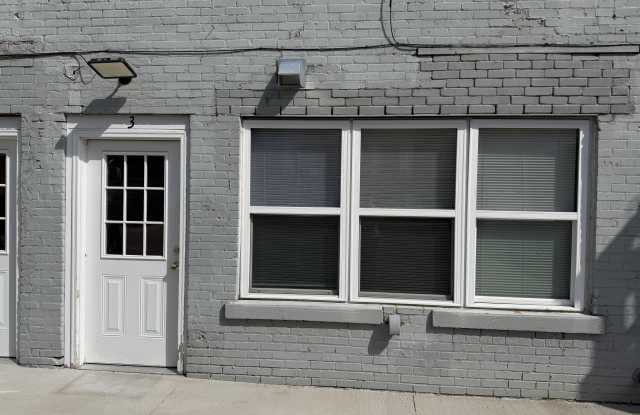 138 Fulton Street E photos photos