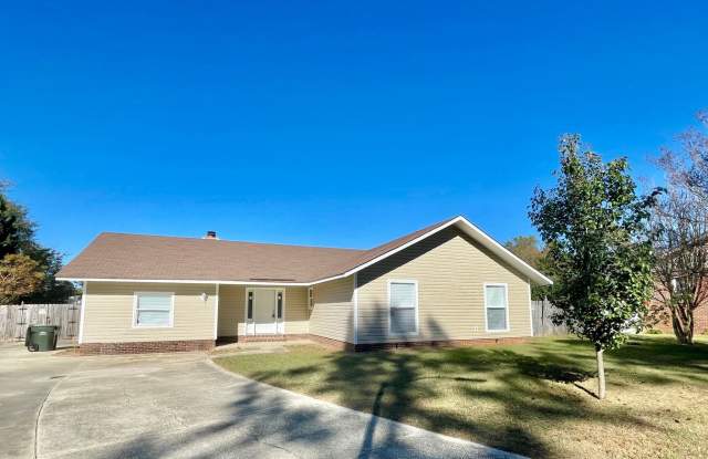 4 Bed, 2 Bath Nest in Hope Mills with Pool! - 6102 Brandywood Circle, Hope Mills, NC 28348