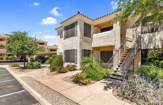 9990 N SCOTTSDALE Road Gallery 2