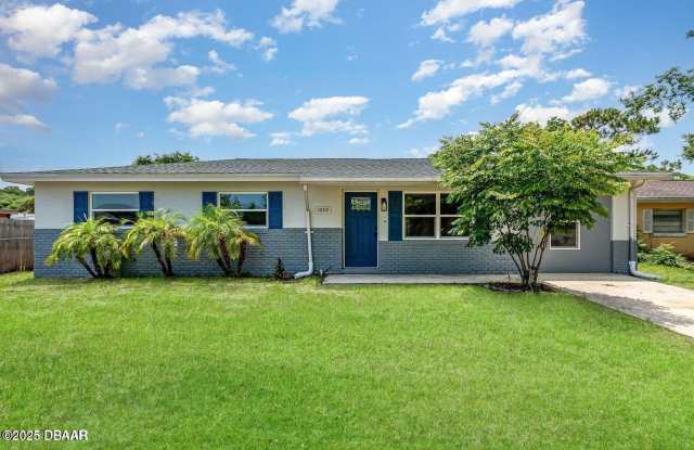 1808 Green Place Place photos photos