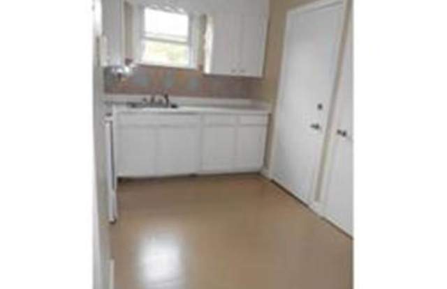 15 Kathryn Ln Gallery 4