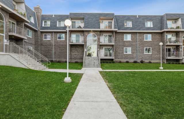 838 McIntosh Court - 838 Mcintosh Court, Prospect Heights, IL 60070