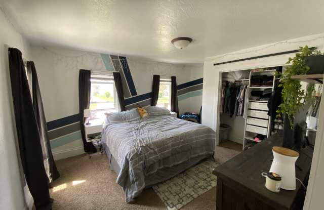 410 Dakota St - 410 Dakota Street, Oshkosh, WI 54902 410 Dakota St - 410 Dakota Street, Oshkosh, WI 54902