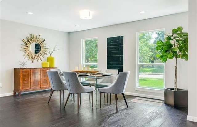 428 Bedford Drive Gallery 4