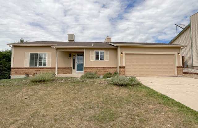 3 Bedroom Home Available Near Briargate Blvd  N Union Blvd! photos photos