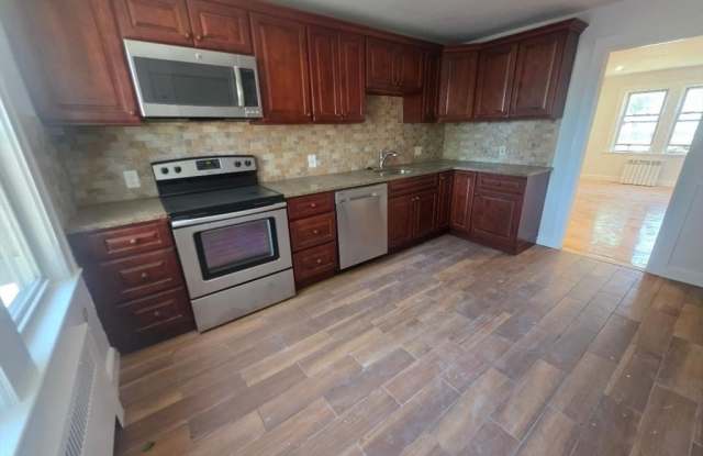 110 Clay St - 110 Clay Street, Quincy, MA 02170