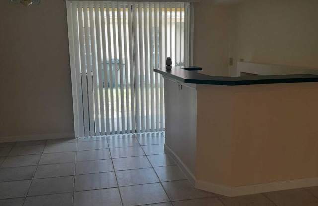14063 Wellington Trace Gallery 4