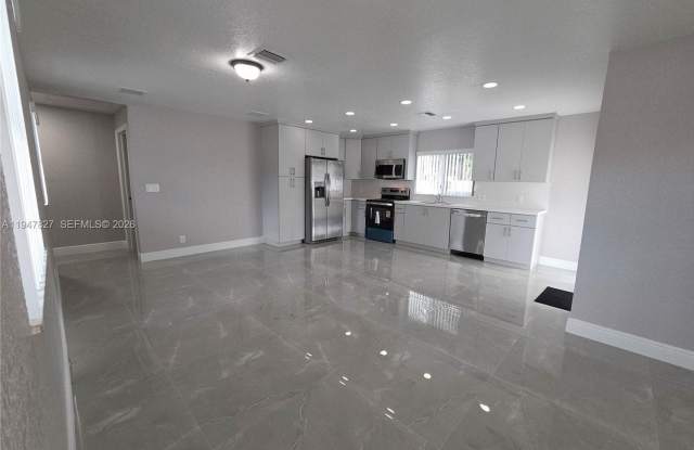 4360 NW 15th Street, Lauderhill, FL 33313 Gallery 4