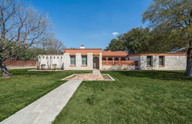 301 Wickford Way St photos photos