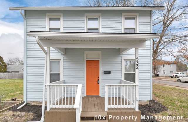532 W Main St - 532 West Main Street, Newark, OH 43055