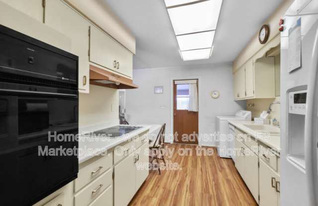 10632 W Snead Dr Gallery 2