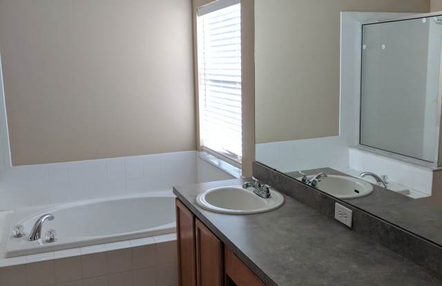 12836 Standbridge Dr Gallery 4