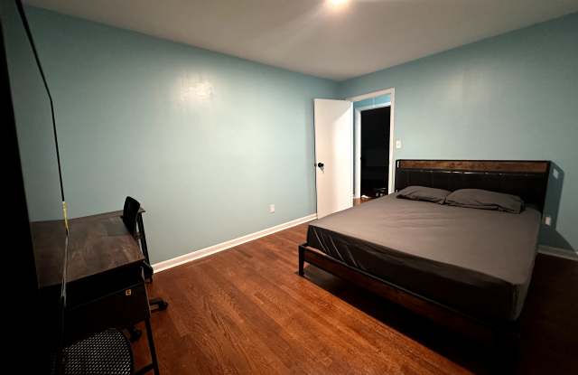 4408 Leota Dr photos photos