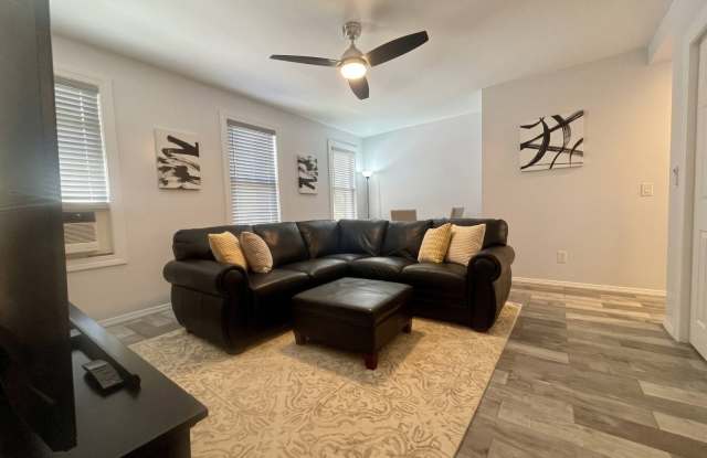 2514 E 19th Gallery 1