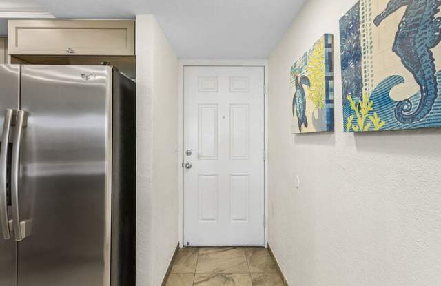17080 Harbour Pointe Drive Gallery 3