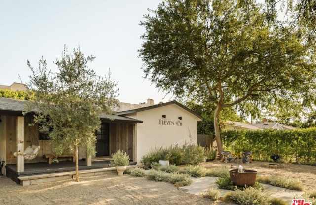 11476 La Maida St Gallery 2