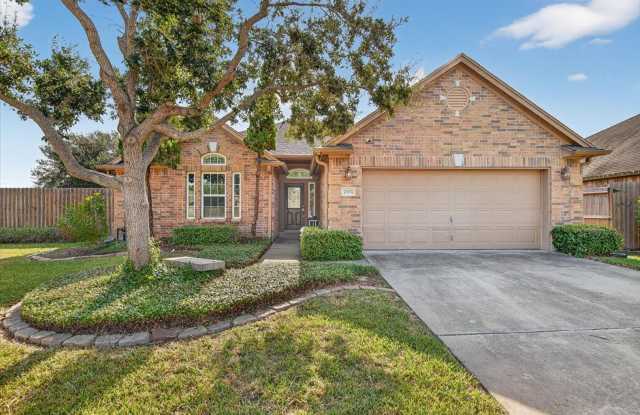 7506 Exeter - 3/bedroom 2/bathroom - $2,195/month photos photos 7506 Exeter - 3/bedroom 2/bathroom - $2,195/month photos photos