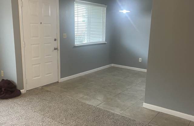 303 E Bullard Ave photos photos