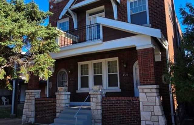 4520 Morganford Rd. photos photos