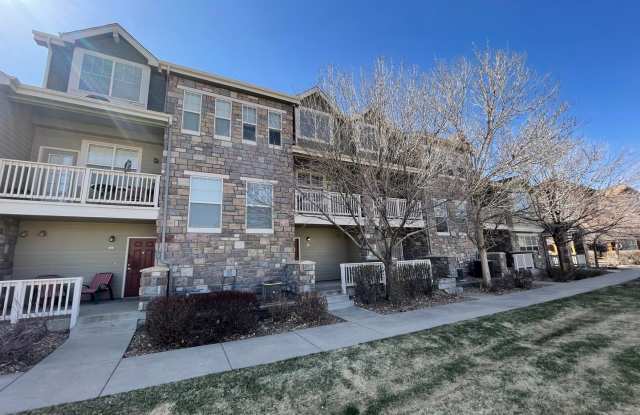 Quiet, Open and Private! Attached 2 CAR Garage! **WATER AND TRASH INCLUDED IN RENT** photos photos