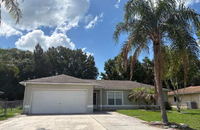 Move-In Ready 3-Bedroom Home in Kissimmee | Tile Floors Throughout & Pet Friendly! photos photos
