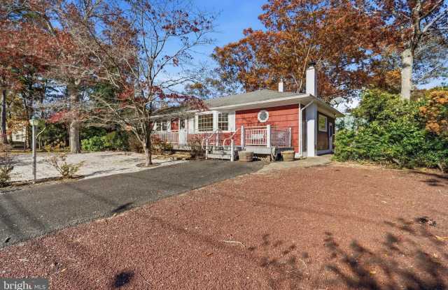 218 HOLLY AVENUE - 218 Holly Avenue, Ocean County, NJ 08092