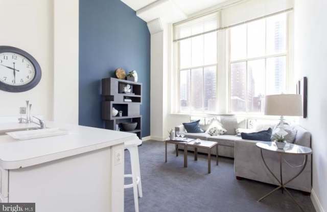 2121-41 MARKET Street Gallery 1