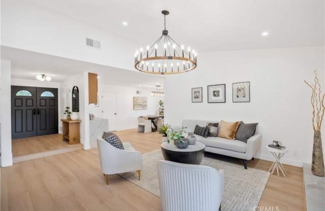 21952 Esplendor - 21952 Esplendor, Mission Viejo, CA 92691