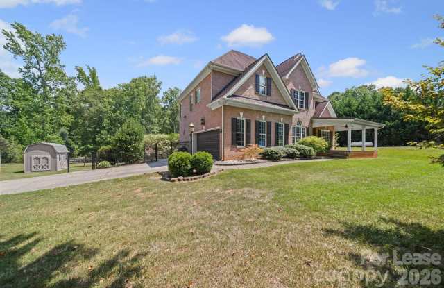 7107 Nesbit Road Gallery 1