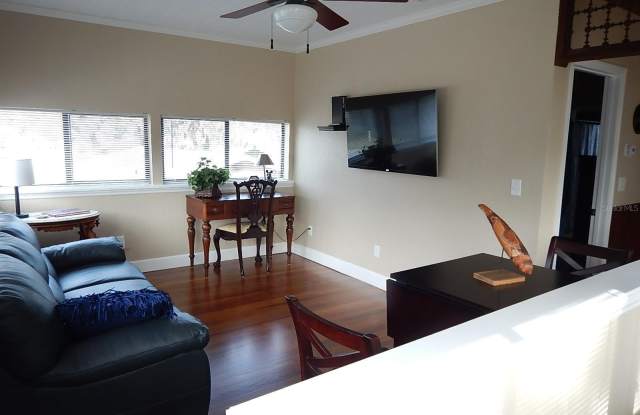 16909 FRANKLIN AVENUE Gallery 3