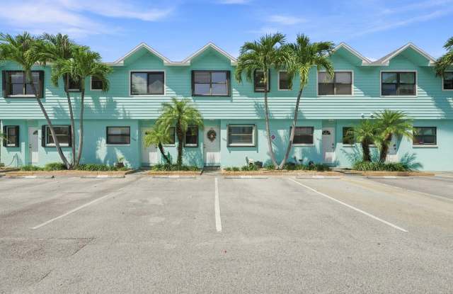 13521 S Indian River Drive Gallery 2