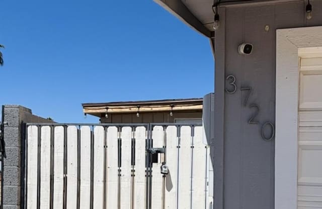 3720 W Mauna Loa Lane photos photos