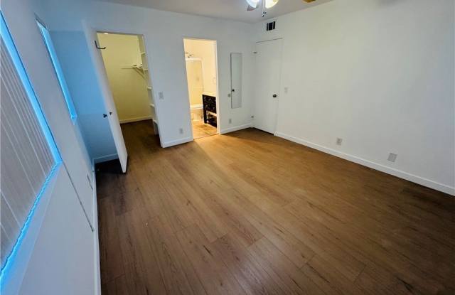 901 Golden Springs Drive photos photos