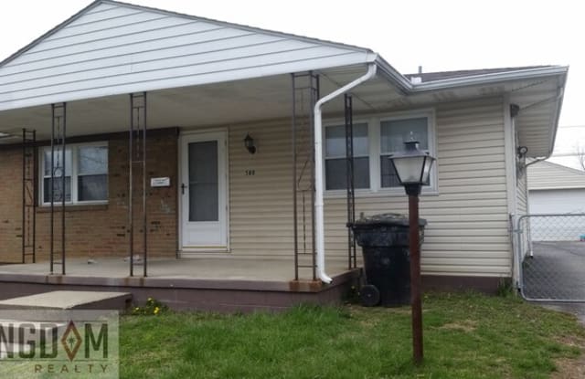 588 Frazier Road North - 588 Frazier Road North, Columbus, OH 43207