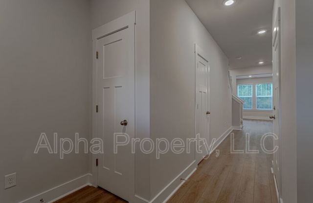 1326 Maplesmith Way Gallery 2