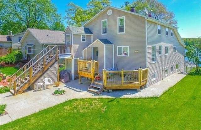 1349 Beach Drive photos photos 1349 Beach Drive photos photos