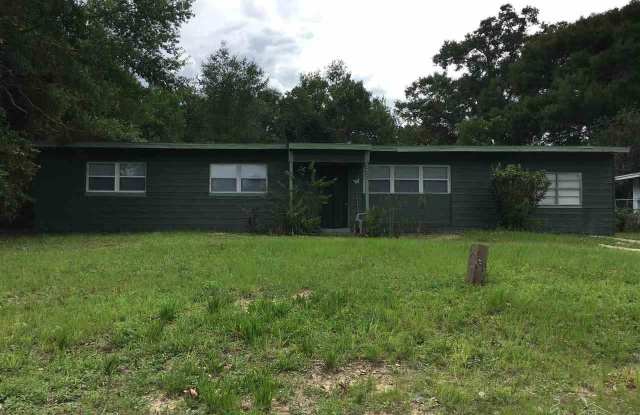 223 Emerald Ave photos photos