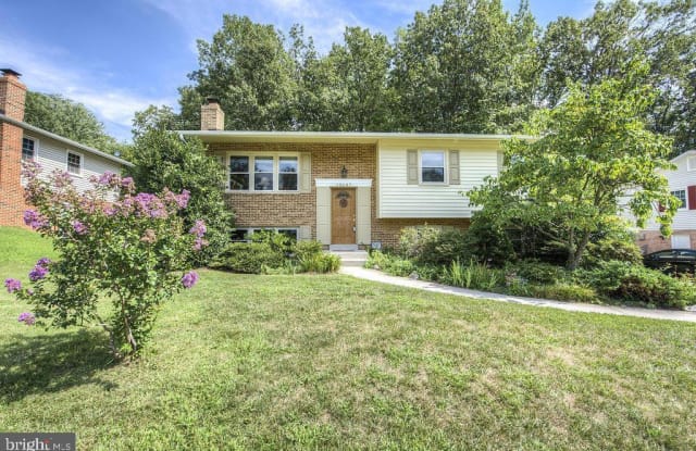 12607 YARDARM PLACE - 12607 Yardarm Place, Lake Ridge, VA 22192