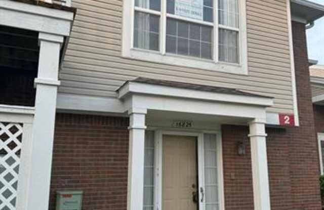 16825 CARRIAGE Way - 16825 Carriage Way, Wayne County, MI 48168