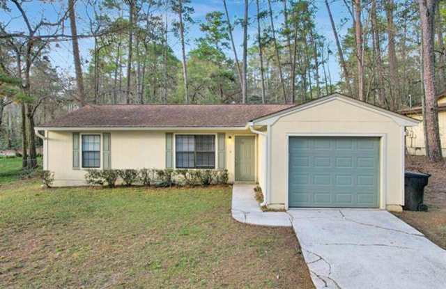 Updated Single Family Home....Conveniently Located in Hartsfield Village - 2426 Jolene Lane, Tallahassee, FL 32303