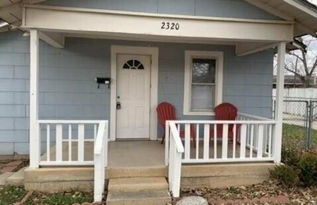2320 20th Street Gallery 2