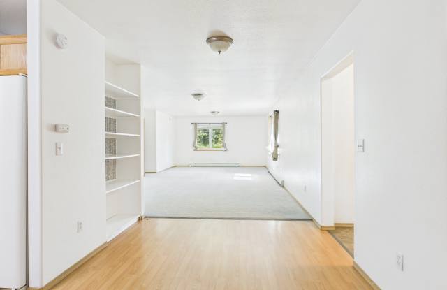2452 Bradway Rd - B photos photos